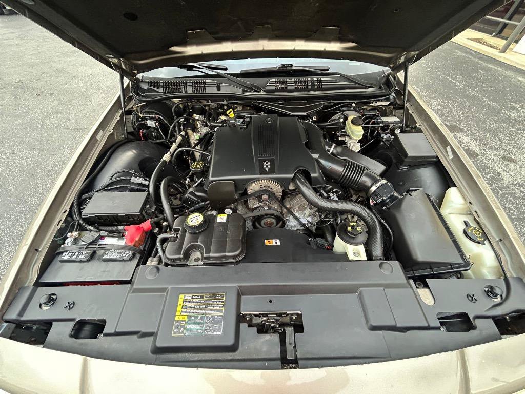 Used 2003 Mercury Grand Marquis LSE RWD image 19