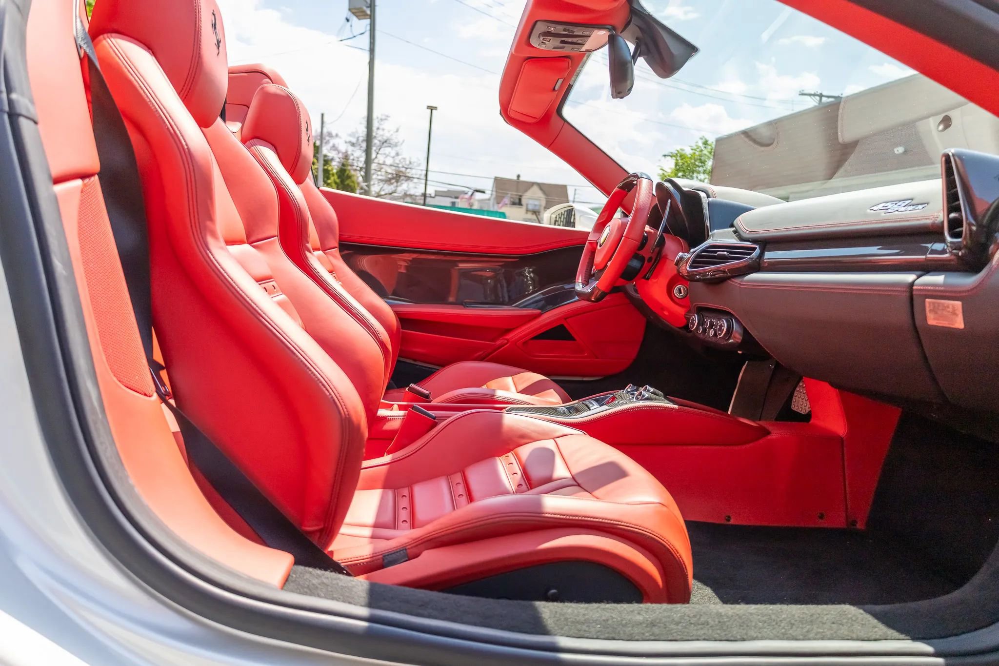 Used 2012 Ferrari 458 Spider RWD image 70