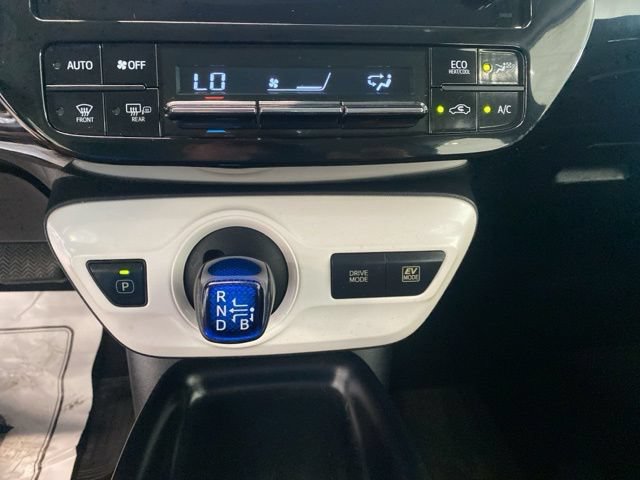 Used 2016 Toyota Prius Two FWD image 22