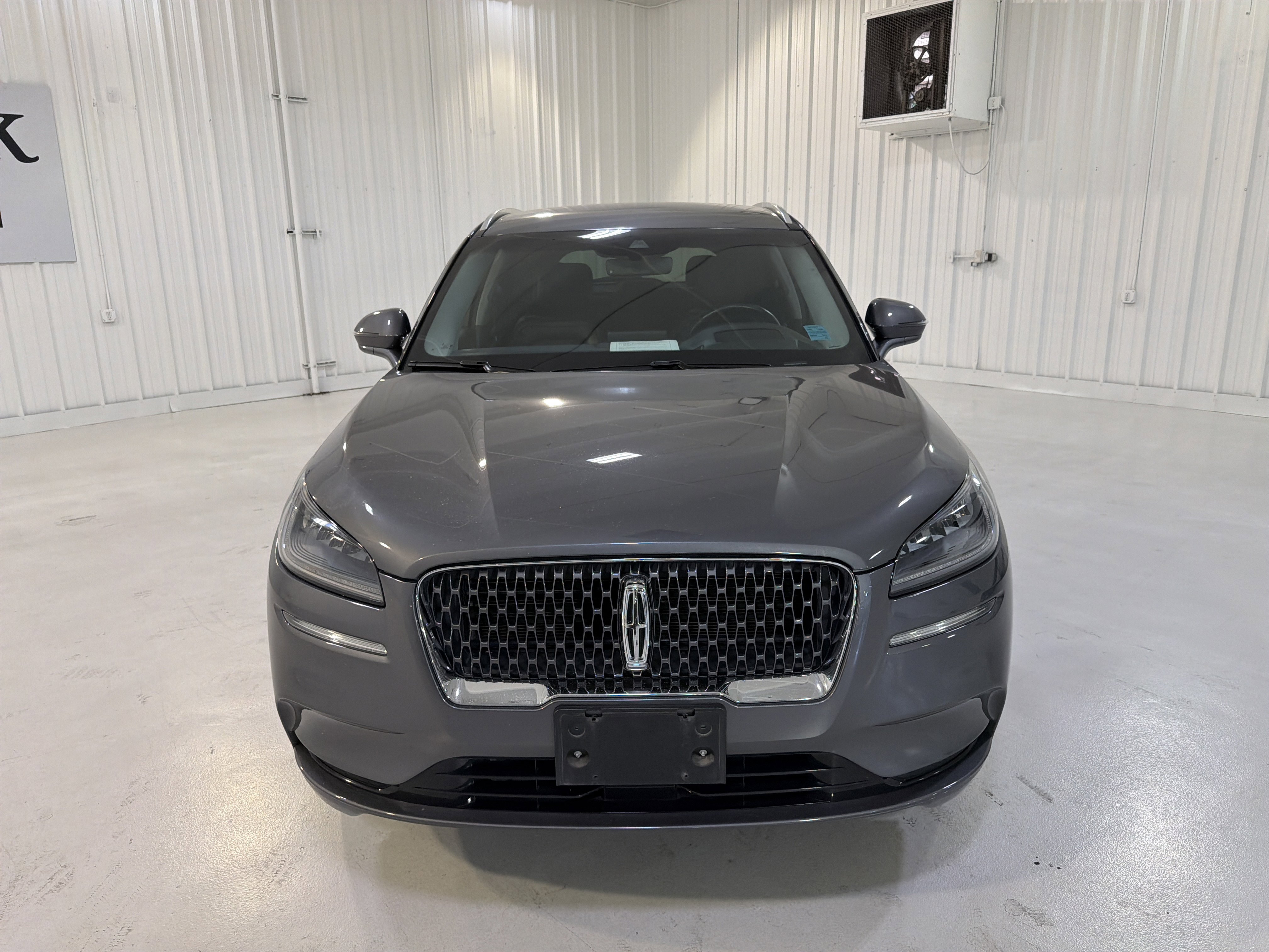 Used 2022 Lincoln Corsair Reserve w/ Luxury Package image 8