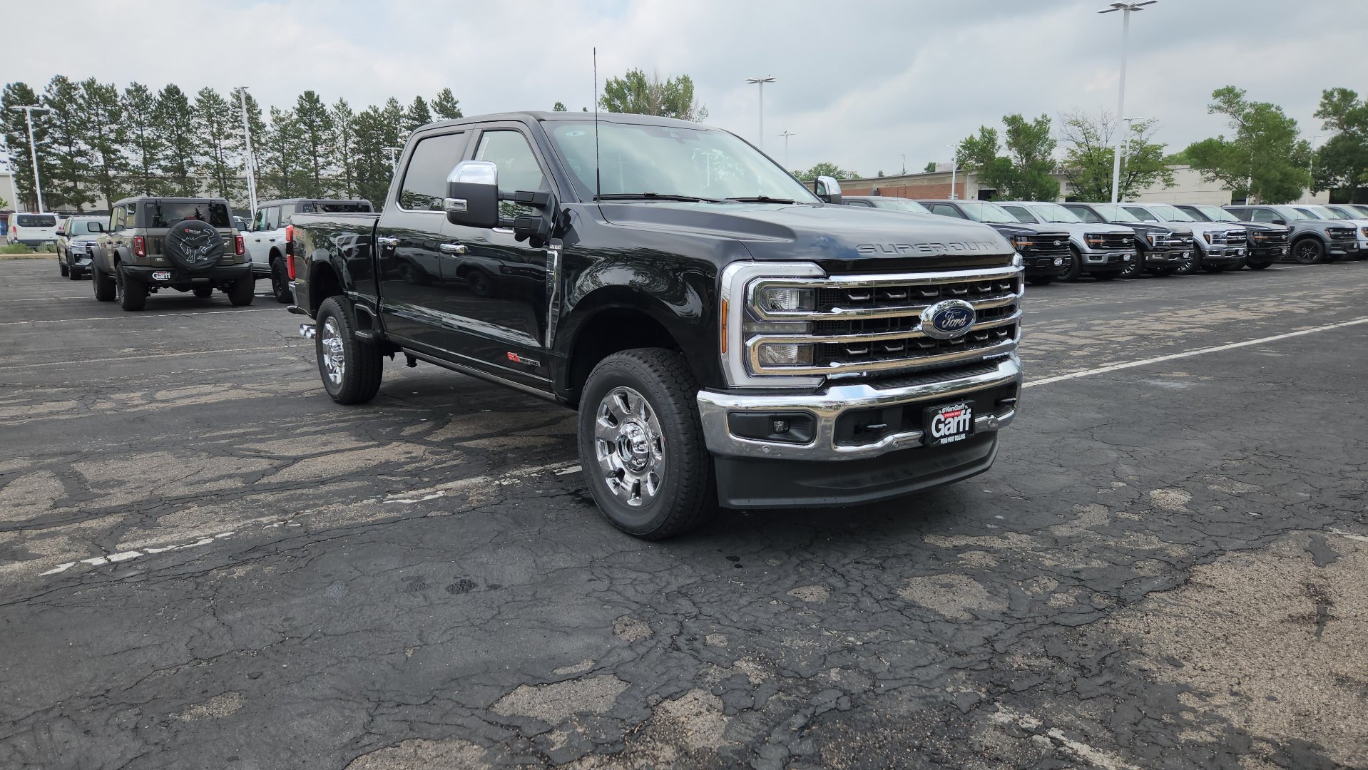 New 2026 Ford F350 King Ranch w/ Chrome Package AWD/4WD image 9