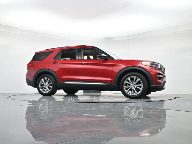 Certified 2024 Ford Explorer Limited image 37
