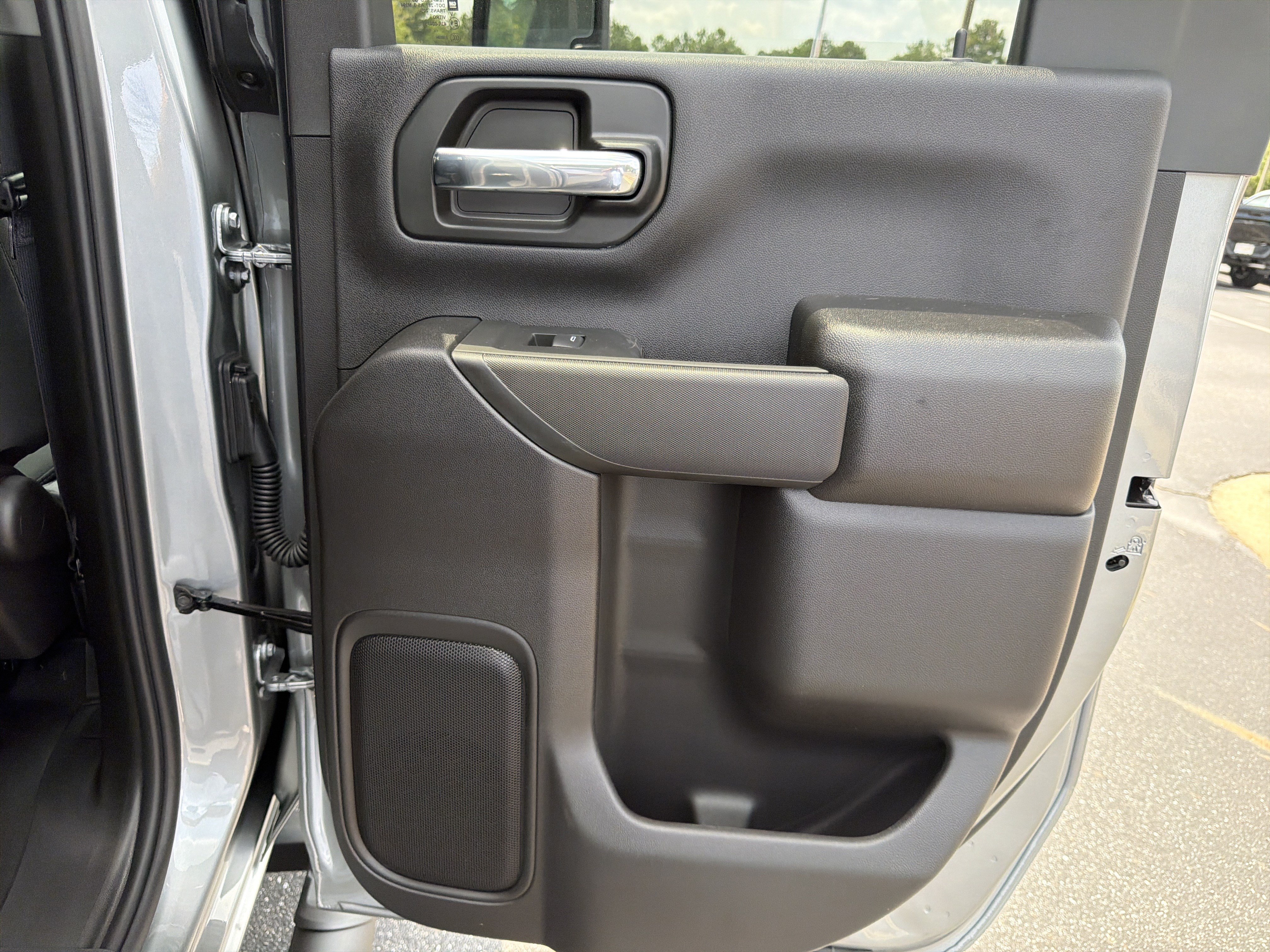 New 2026 Chevrolet Silverado 2500 Custom w/ Custom Value Package AWD/4WD image 18
