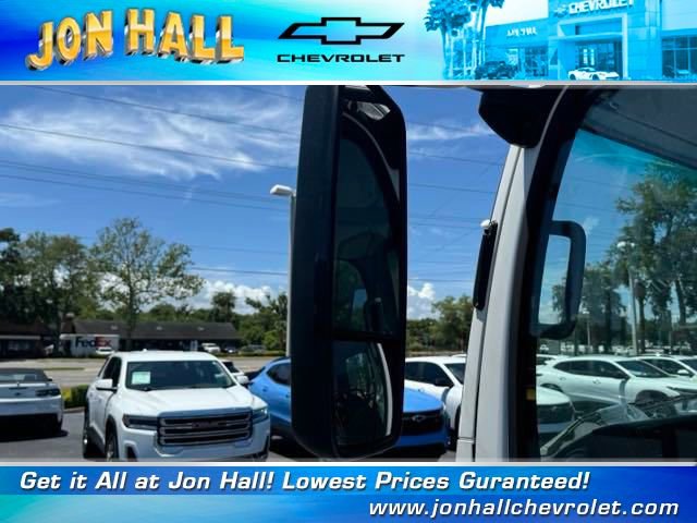 New 2024 Chevrolet Low Cab Forward image 12