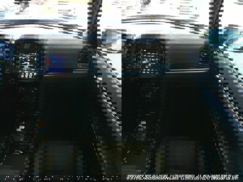 Used 2017 Chrysler 300 S image 35