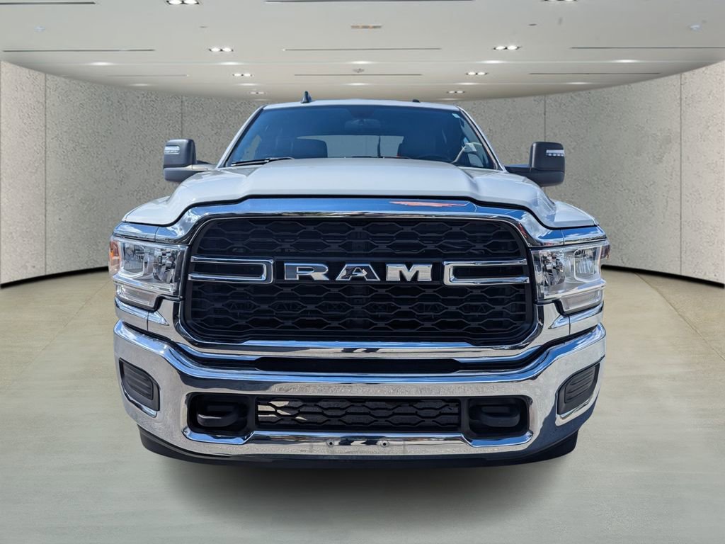 Used 2024 RAM 2500 Tradesman w/ Chrome Appearance Group image 8