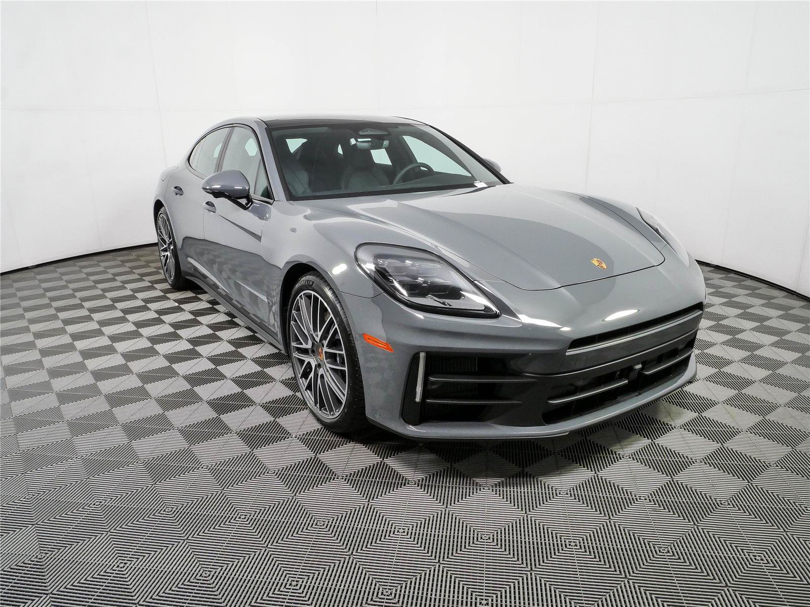 New 2026 Porsche Panamera image 28