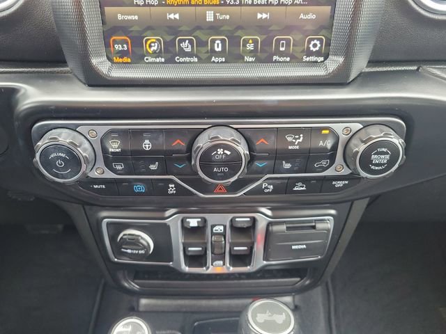 Used 2021 Jeep Wrangler Unlimited Sahara w/ Cold Weather Group image 29