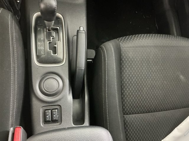 Used 2016 Mitsubishi Outlander SE FWD image 29
