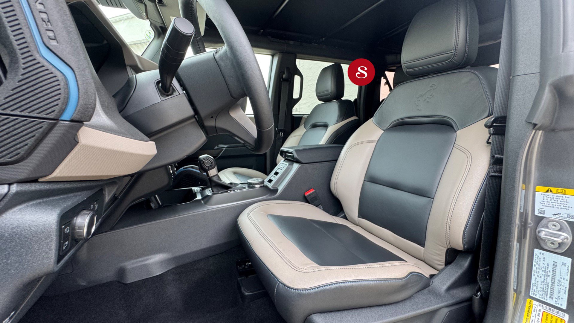 Used 2024 Ford Bronco Wildtrak image 19