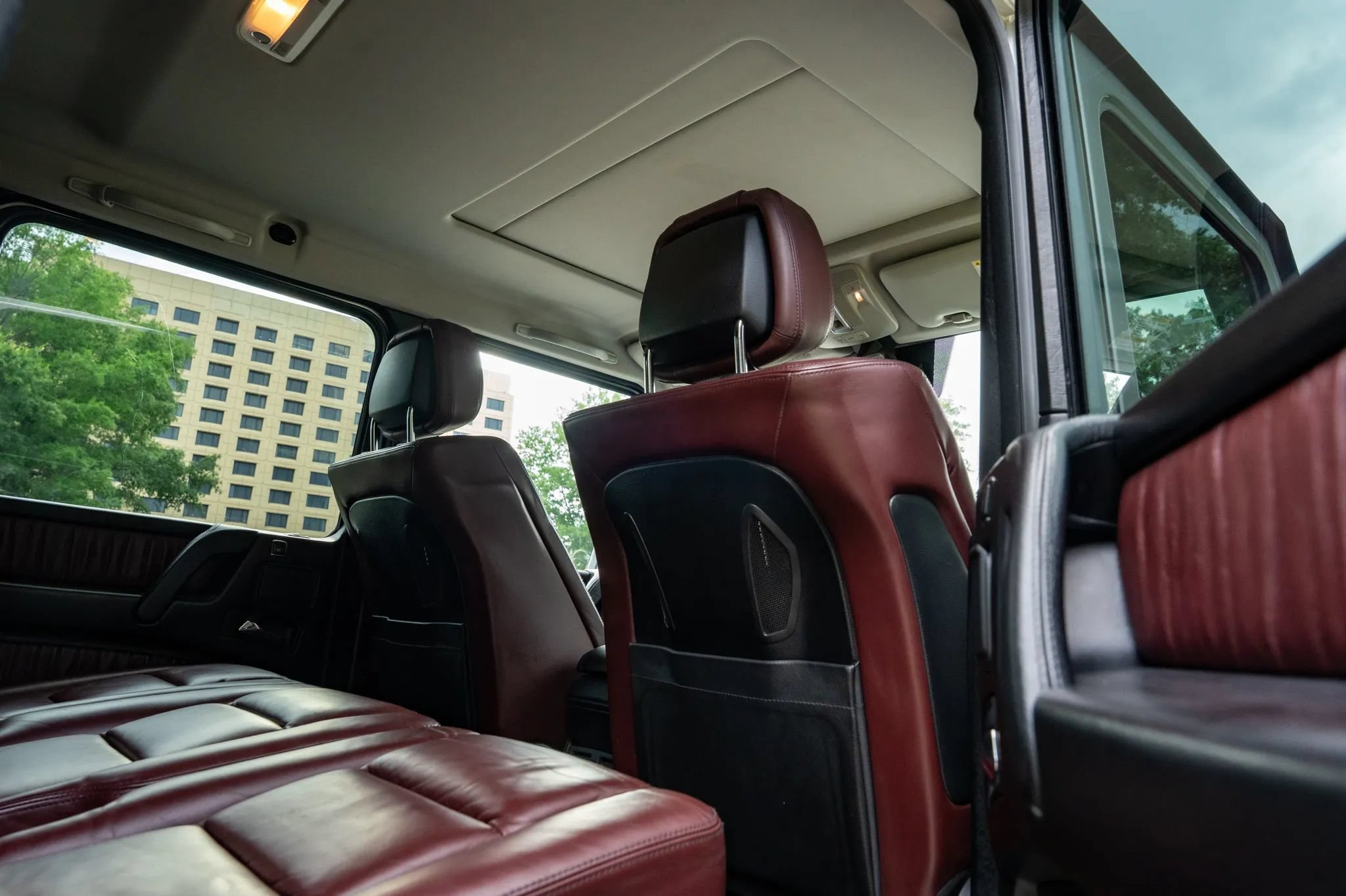 Used 2015 Mercedes-Benz G 550 image 16