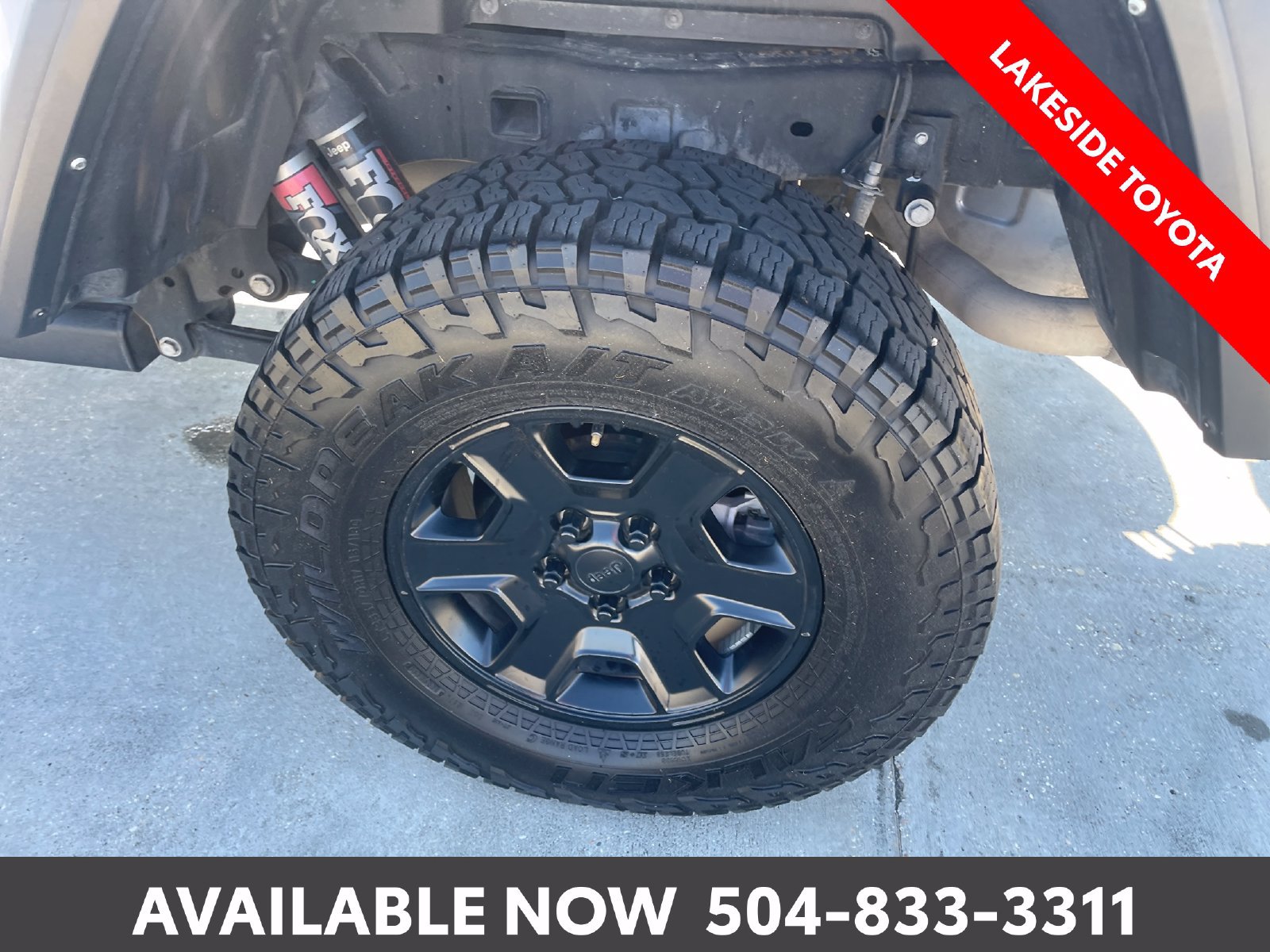Used 2023 Jeep Gladiator Mojave w/ LED Lighting Group AWD/4WD image 12