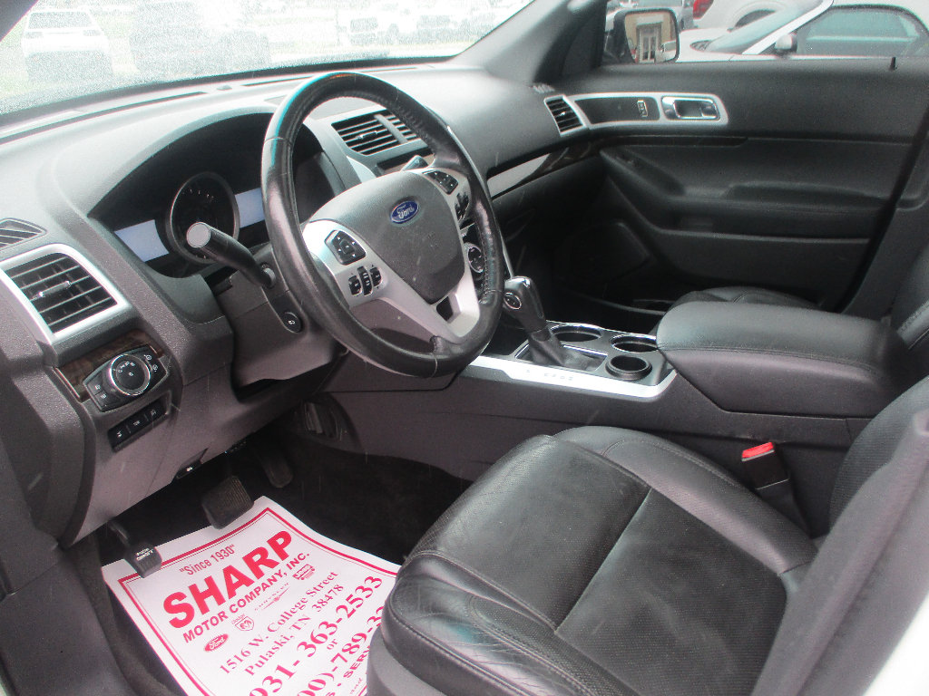 Used 2011 Ford Explorer Limited w/ 302A Rapid Spec Order Code FWD image 5