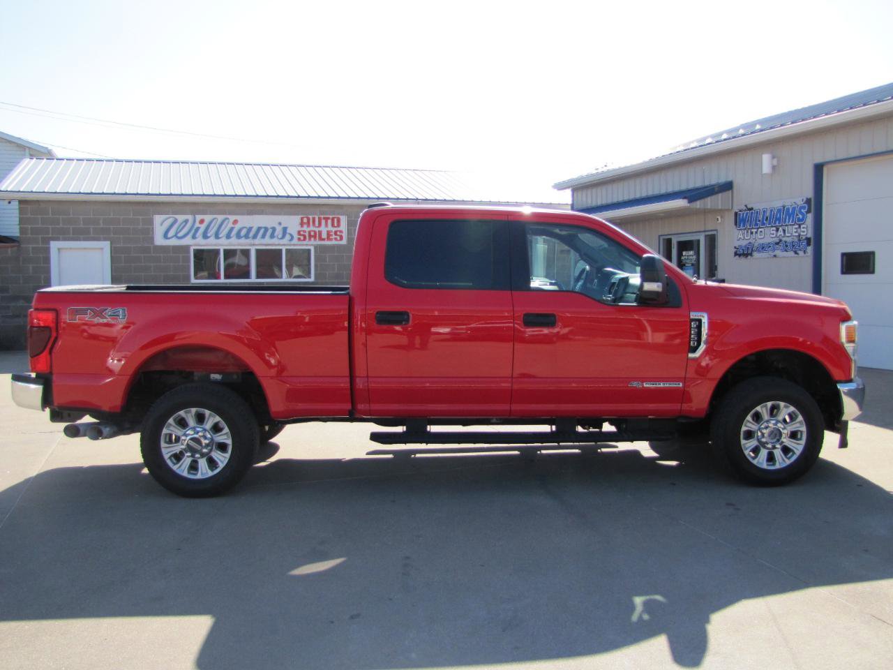 Used 2020 Ford F250 XLT w/ XLT Value Package image 4