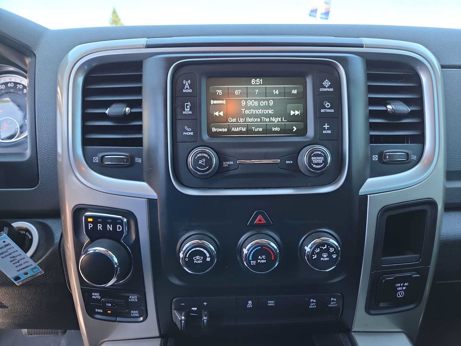 Used 2015 RAM 1500 Big Horn AWD/4WD image 24
