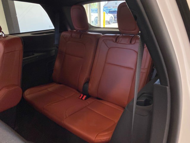 New 2026 Lincoln Aviator Reserve AWD/4WD image 10