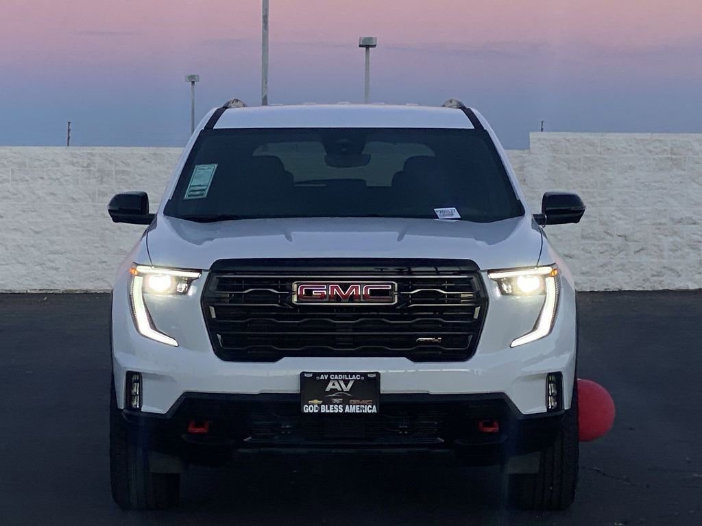 New 2026 GMC Acadia AT4 w/ Luxury Package image 10