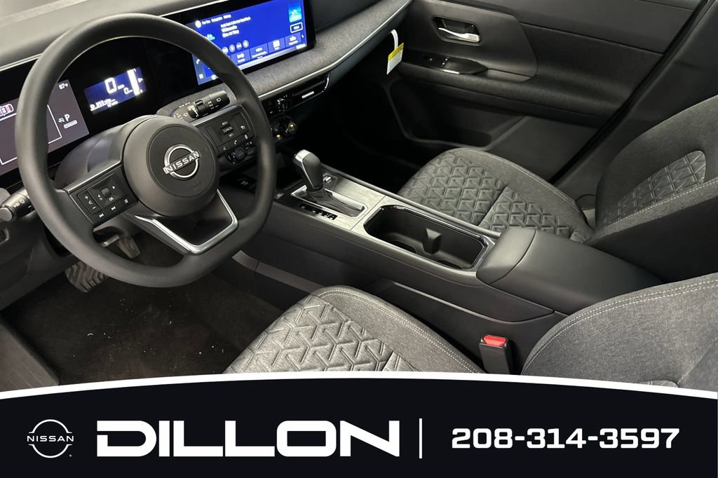 New 2026 Nissan Kicks SV w/ Cold Weather Package FWD image 4