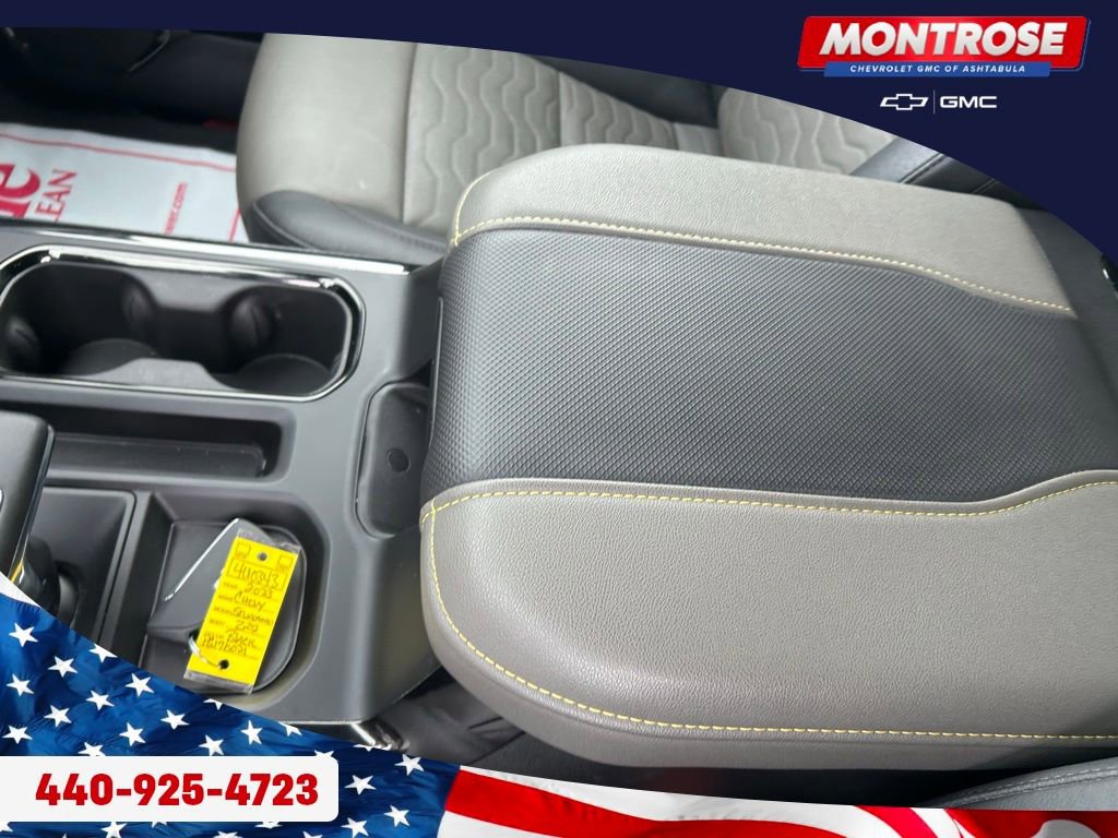 Used 2023 Chevrolet Silverado 1500 ZR2 w/ Technology Package AWD/4WD image 16