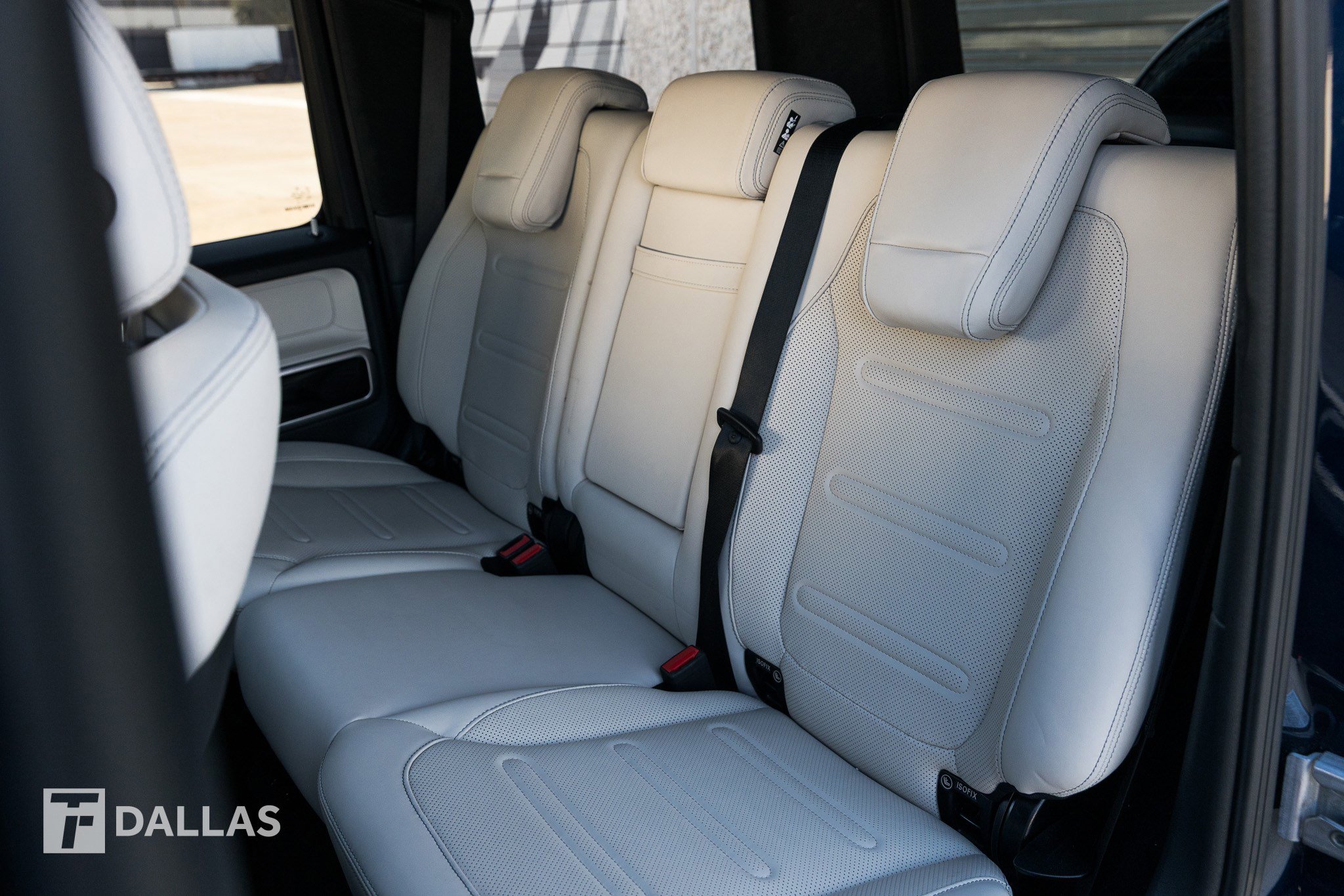 Used 2023 Mercedes-Benz G 550 image 32