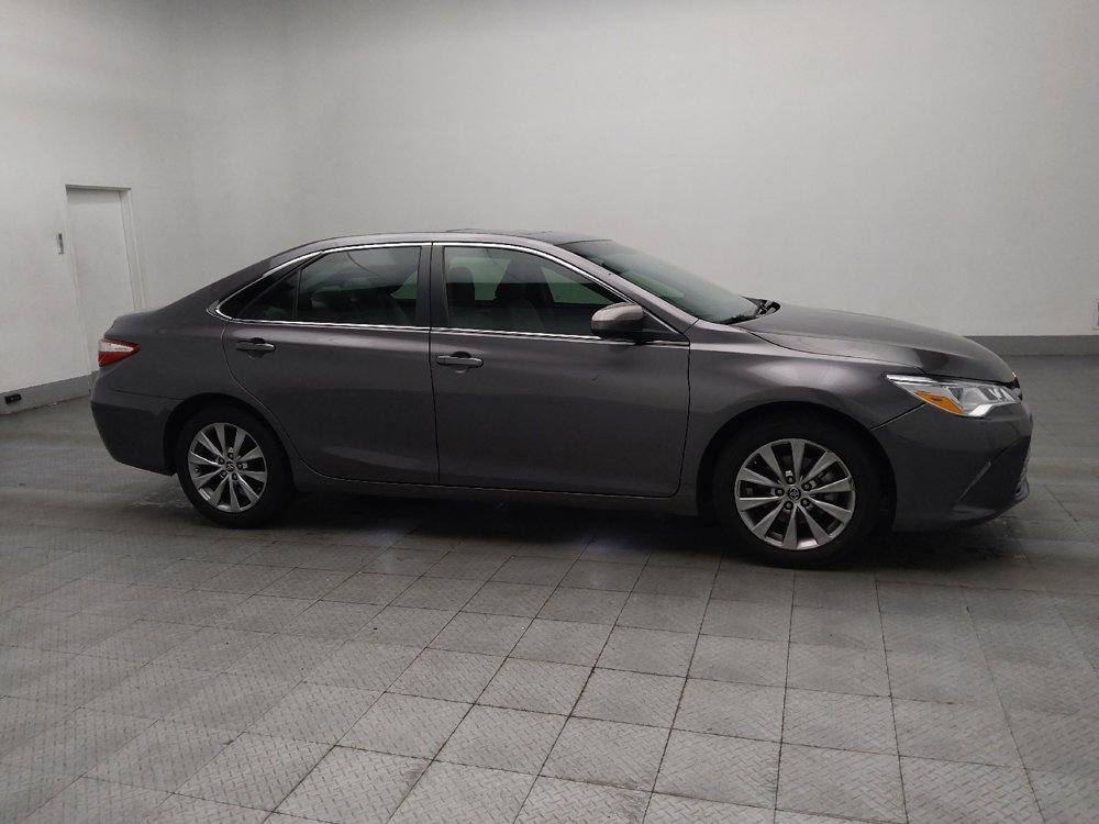 Used 2015 Toyota Camry XLE FWD image 11