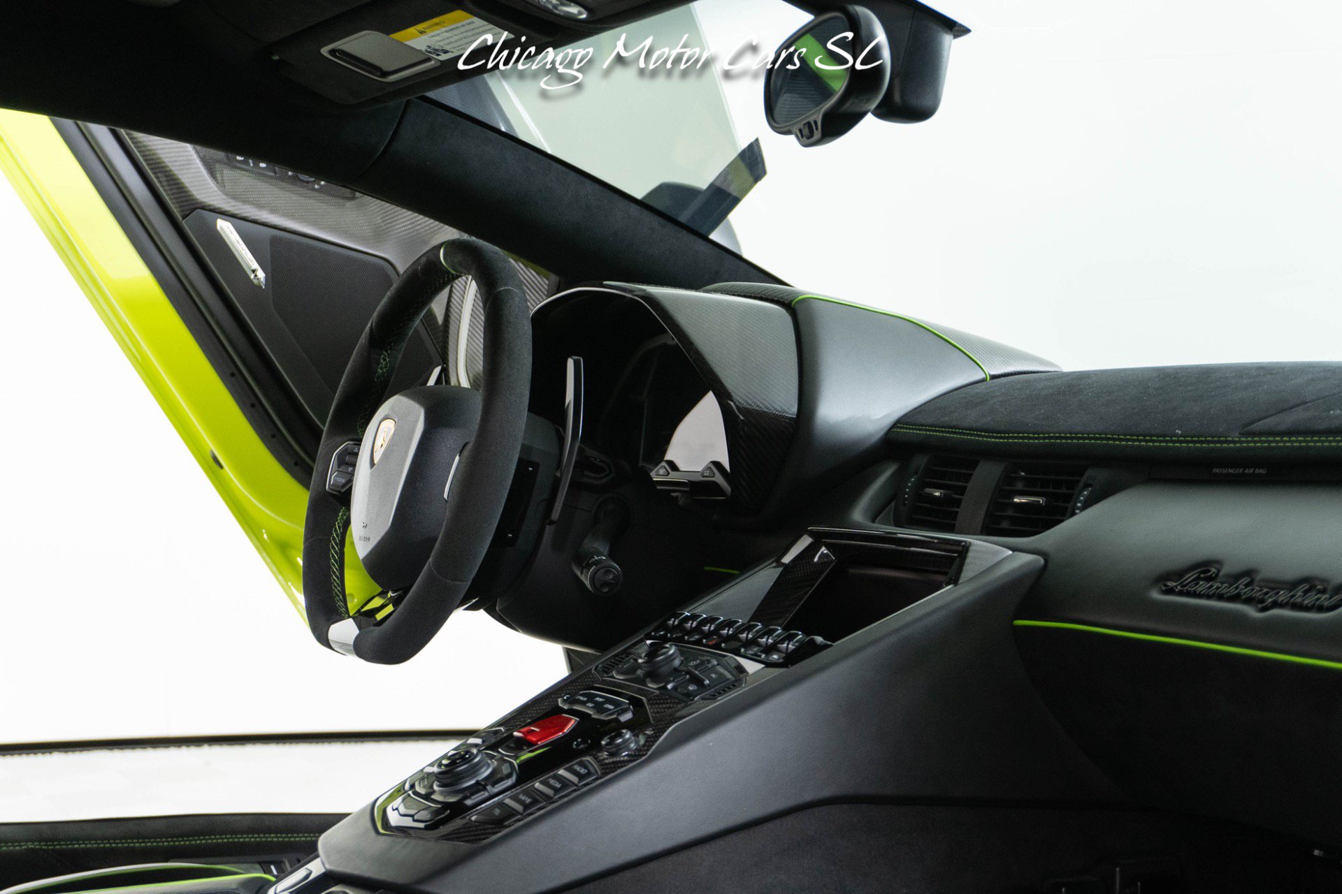 Used 2019 Lamborghini Aventador SVJ AWD/4WD image 34