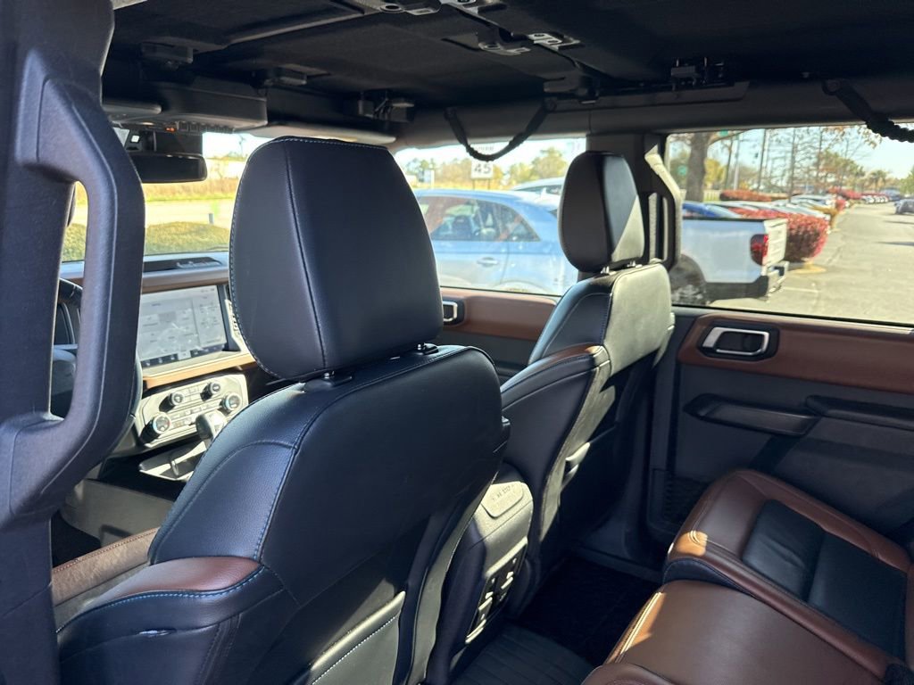 Used 2024 Ford Bronco Outer Banks image 12