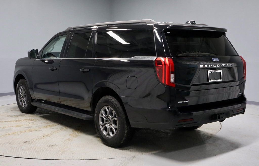 Certified 2025 Ford Expedition Max Active image 10