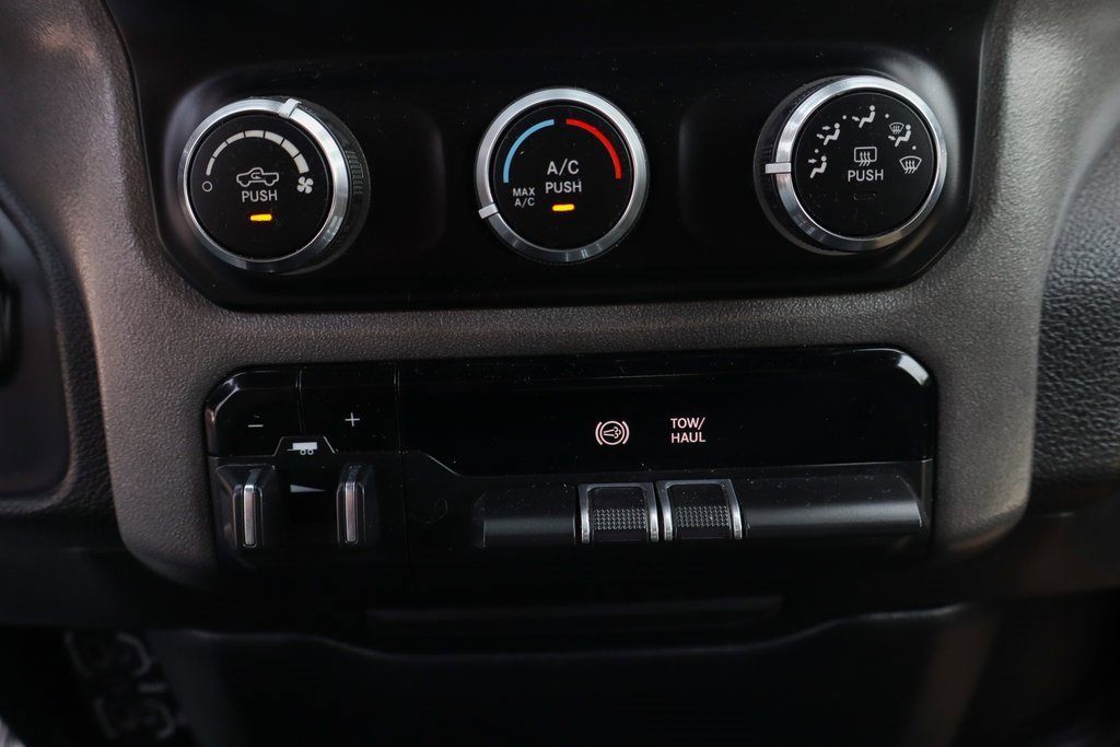 Used 2021 RAM 3500 Big Horn image 35