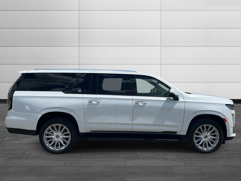 Certified 2024 Cadillac Escalade ESV Premium Luxury AWD/4WD image 7