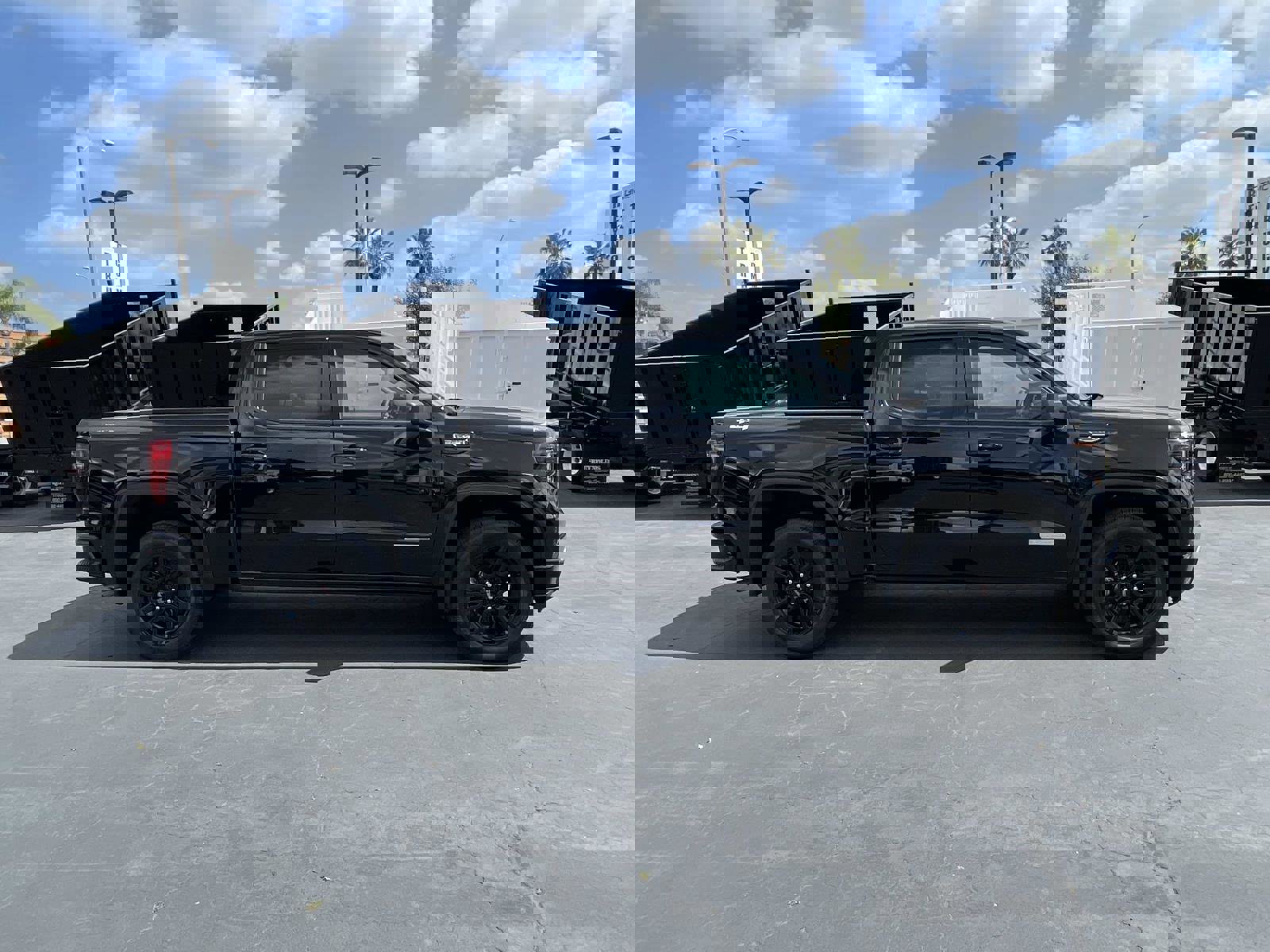 New 2026 GMC Sierra 1500 Elevation w/ Preferred Package image 4