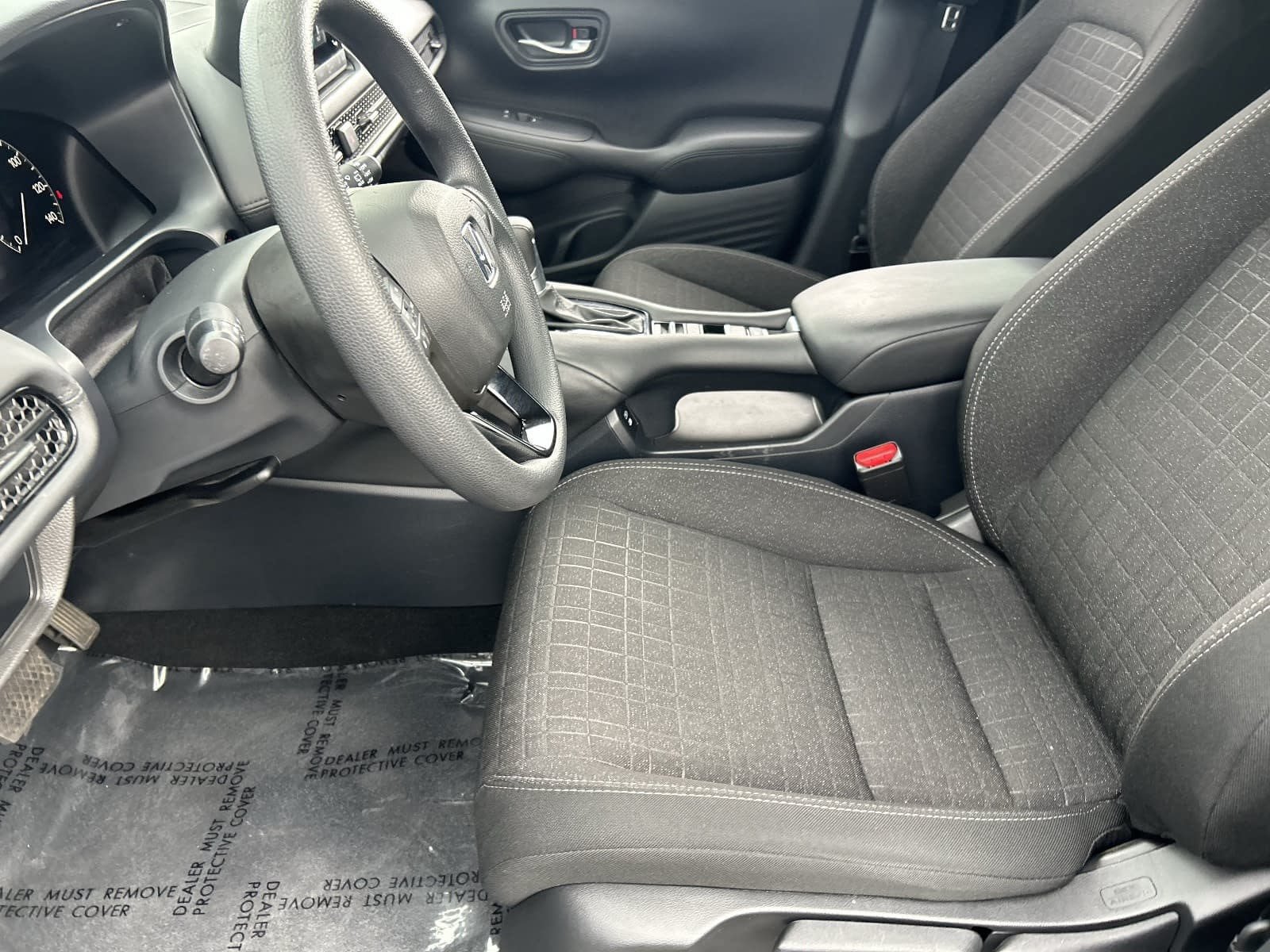 Certified 2025 Honda HR-V LX image 22