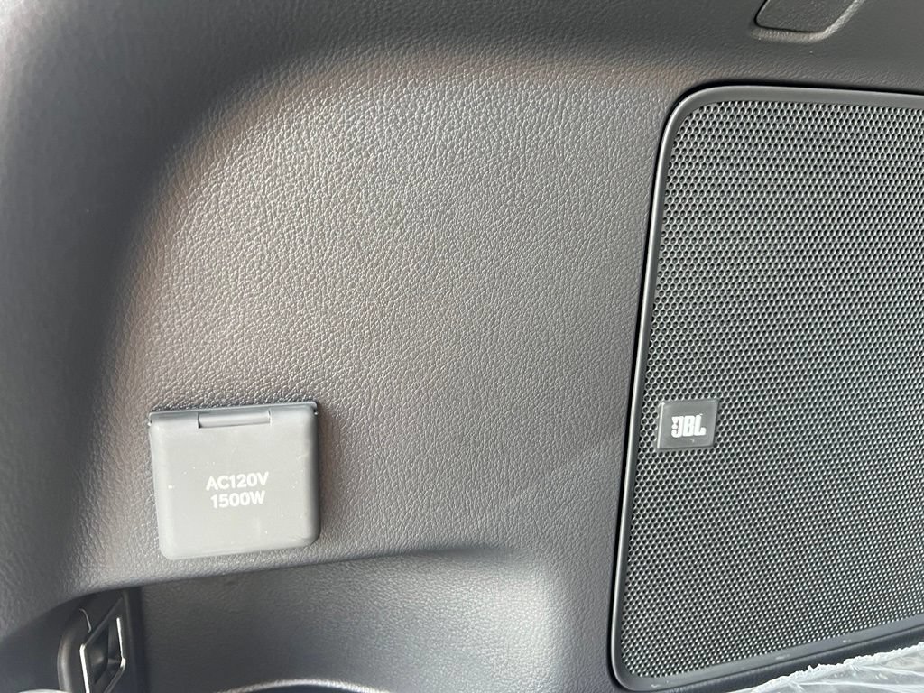 Certified 2026 Toyota Grand Highlander AWD Hybrid image 45
