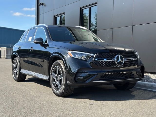 Used 2026 Mercedes-Benz GLC 300 4MATIC image 9