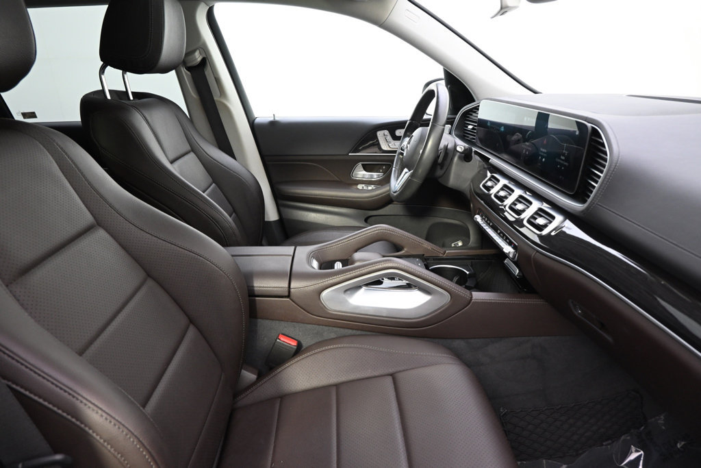 Used 2020 Mercedes-Benz GLS 450 4MATIC image 14