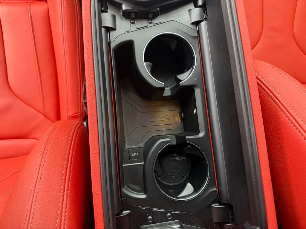 Used 2024 BMW Z4 M40i w/ Premium Package image 27