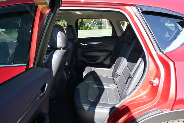 Used 2018 MAZDA CX-5 Grand Touring w/ Premium Package FWD image 24