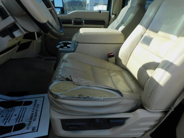 Used 2010 Ford F250 Lariat image 25