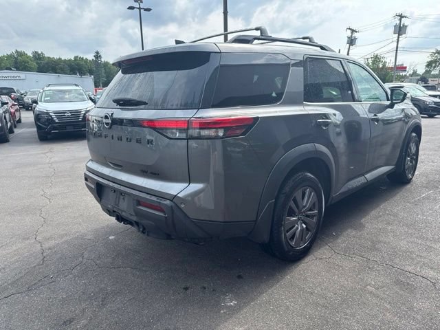 Used 2023 Nissan Pathfinder SV w/ SV Premium Package AWD/4WD image 2