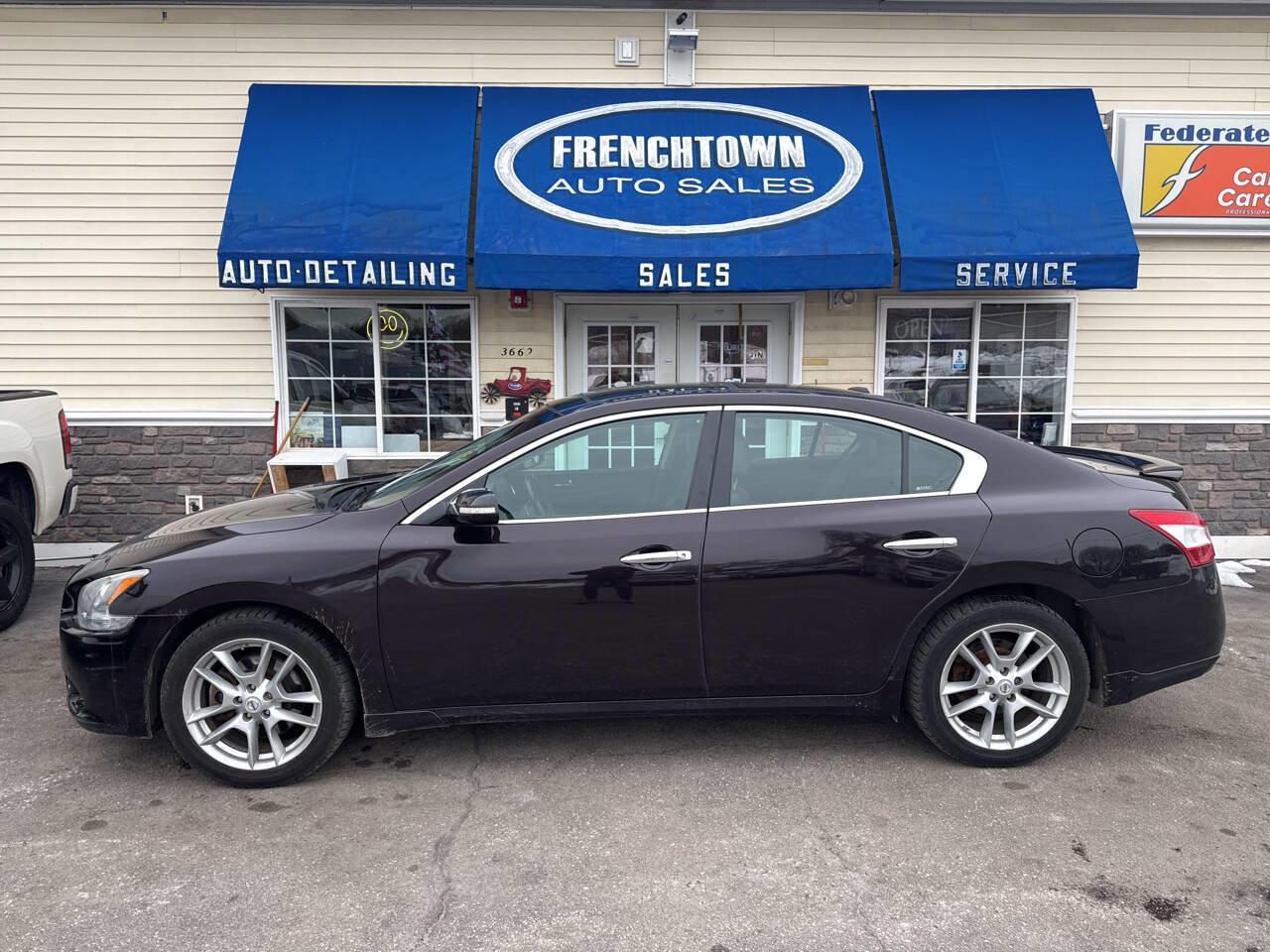 Used 2011 Nissan Maxima 3.5 SV w/ Premium Pkg image 2