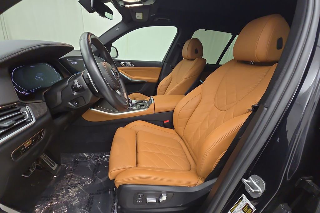 Certified 2023 BMW X5 xDrive45e w/ Executive Package image 12