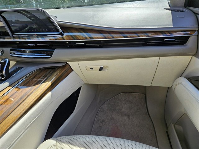 Used 2021 Cadillac Escalade Premium Luxury Platinum image 17