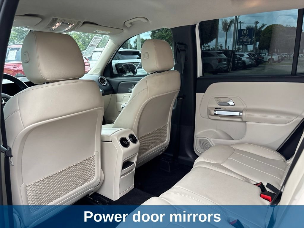 Used 2022 Mercedes-Benz GLB 250 w/ Premium Package Lite image 21