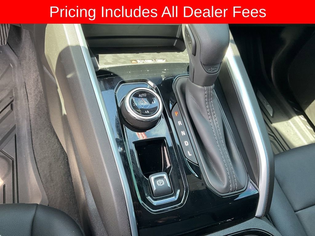 Used 2026 Chevrolet Colorado Trail Boss AWD/4WD image 10