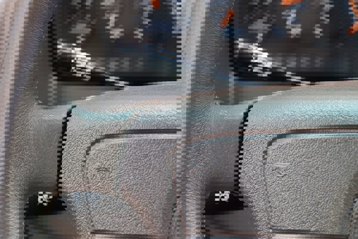 Used 1995 Mercedes-Benz S 320 image 14