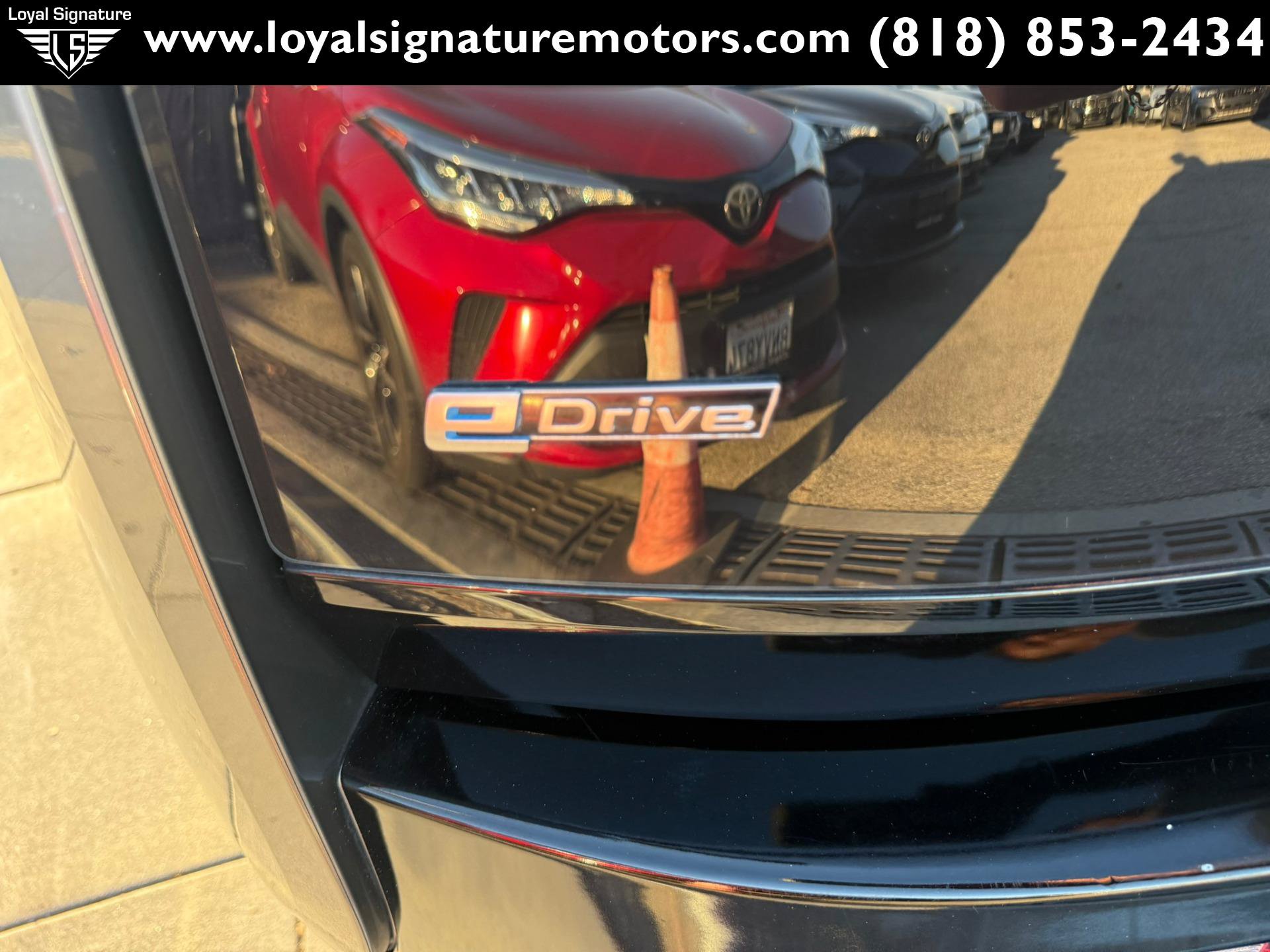 Used 2017 BMW i3 w/ Range Extender RWD image 9