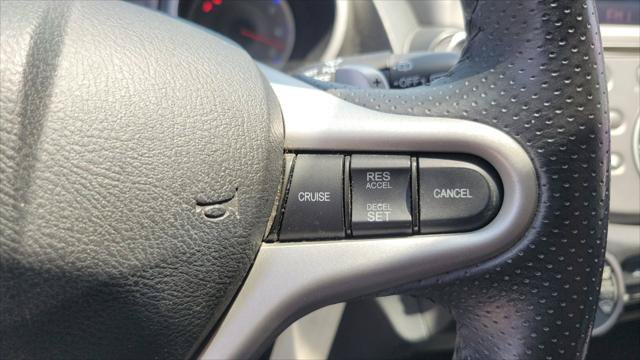 Used 2011 Honda Fit Sport image 22