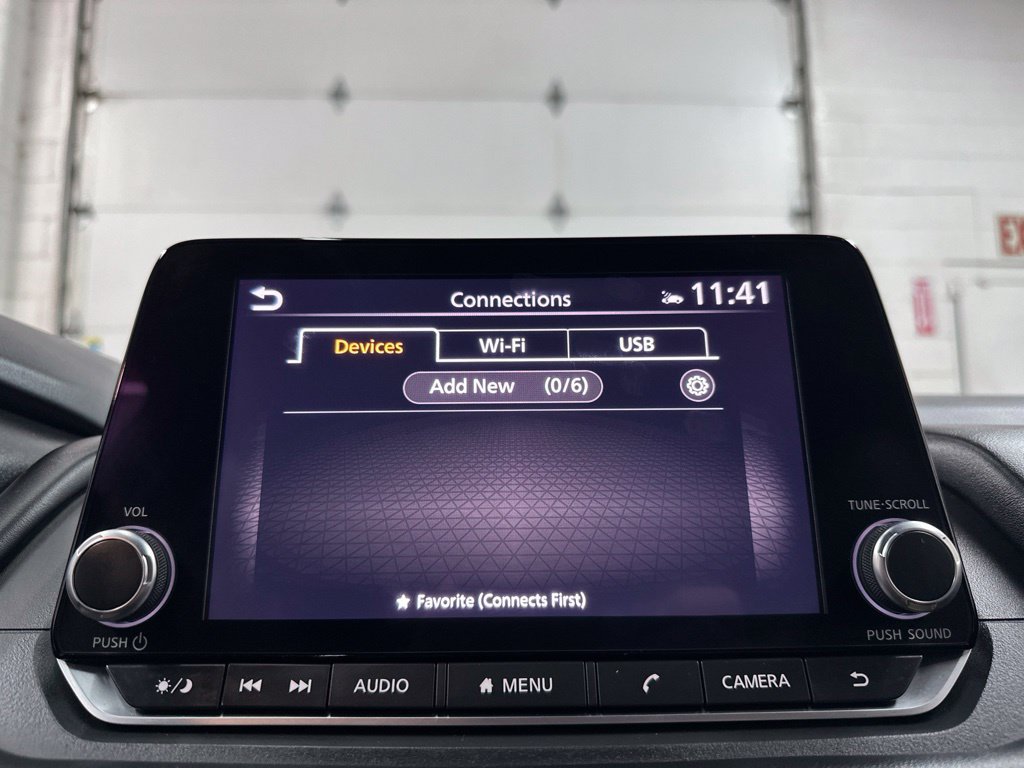 Used 2025 Nissan Rogue SV AWD/4WD image 29