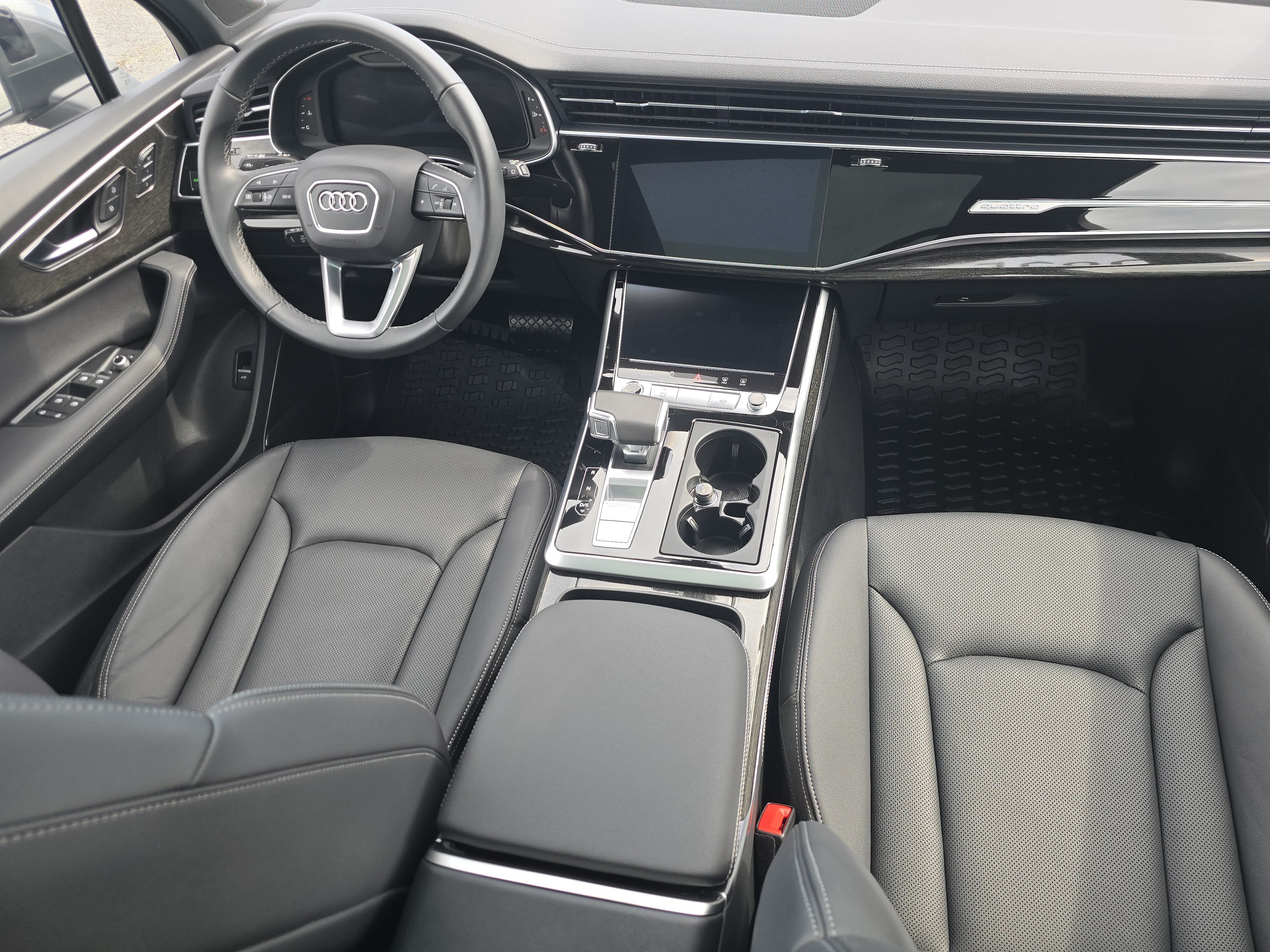 Certified 2025 Audi Q7 3.0T Premium Plus w/ Premium Plus Package AWD/4WD image 21