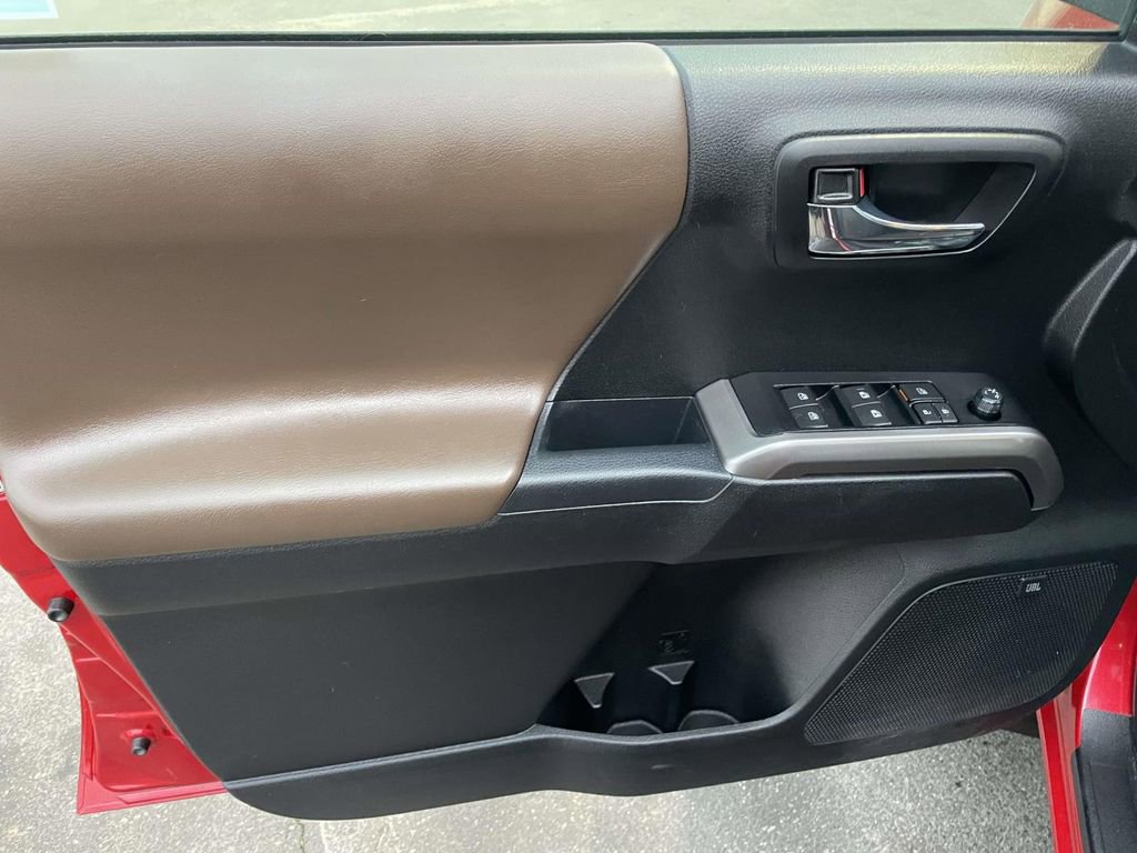 Used 2023 Toyota Tacoma Limited image 26